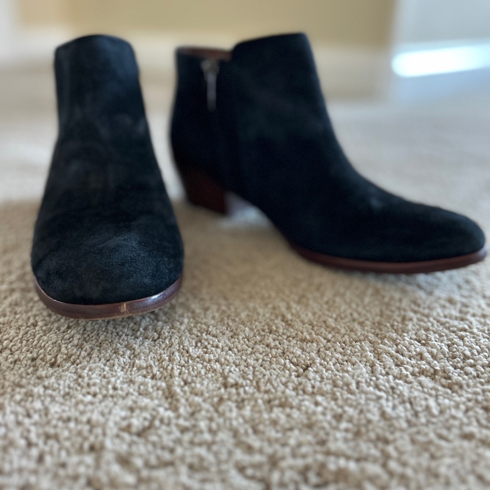 Sam Edelman Black sided bootie